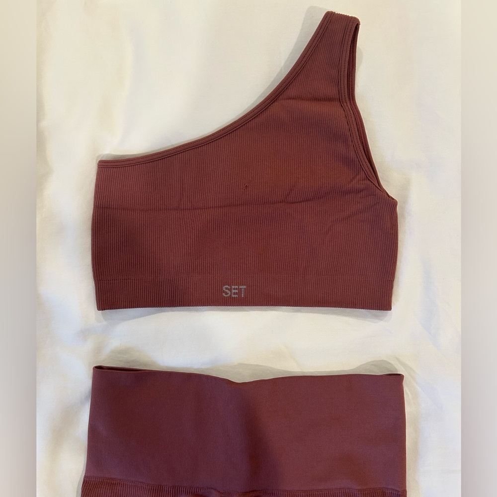 Mauve SET Active One-Shoulder top and Leggings Set